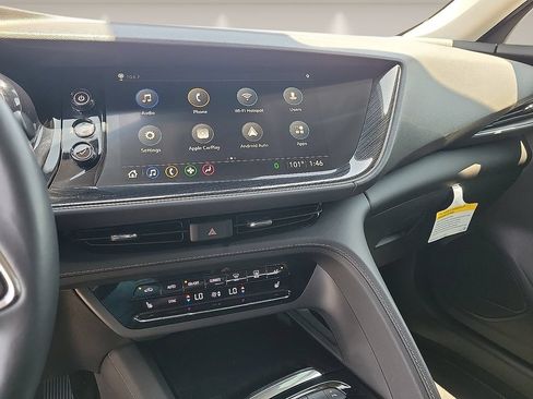 Used 2022 Buick Envision Preferred FWD image 19