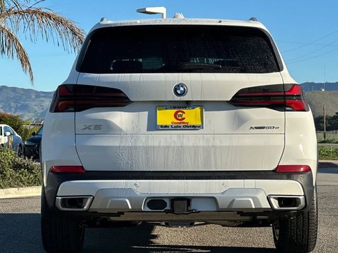 New 2026 BMW X5 xDrive50e w/ Executive Package image 4