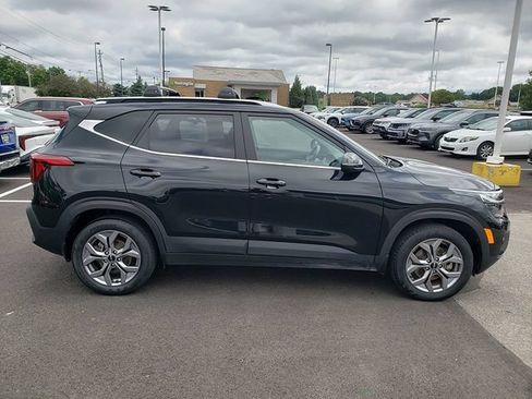 Certified 2024 Kia Seltos S AWD/4WD image 7