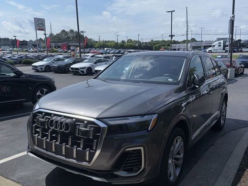 Used 2025 Audi Q7 3.0T Premium Plus AWD/4WD image 1