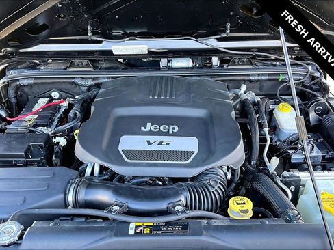 Used 2017 Jeep Wrangler Unlimited Sport w/ Quick Order Package 24S image 26