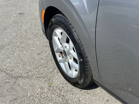 Used 2025 Kia Soul LX w/ LX Technology Package image 30