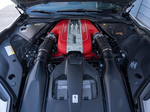 Certified 2019 Ferrari 812 Superfast Base image 12