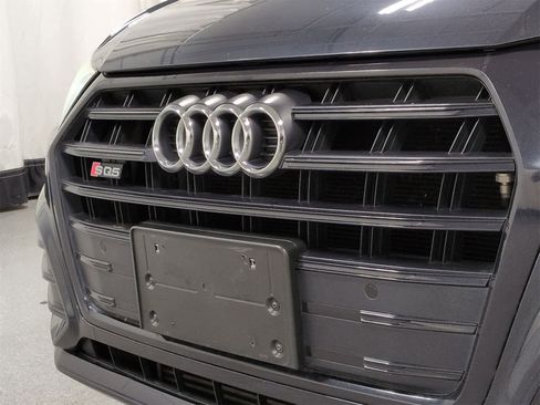 Used 2019 Audi SQ5 Premium Plus w/ Premium Plus Package image 12
