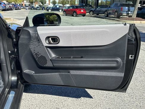 Used 2025 MINI Cooper S image 29