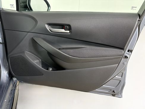 Used 2026 Toyota Corolla SE FWD image 30