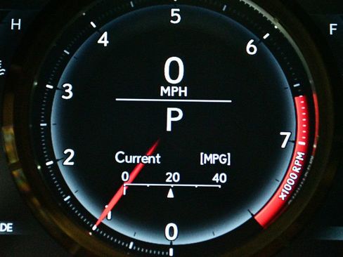 Used 2015 Lexus RC 350 2dr Coupe AWD image 38