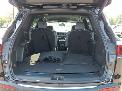 Certified 2024 Buick Enclave Essence w/ Sport Touring Edition image 25