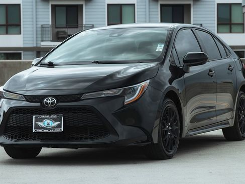 Used 2021 Toyota Corolla LE w/ Carpet Mat Package (TMS) image 5