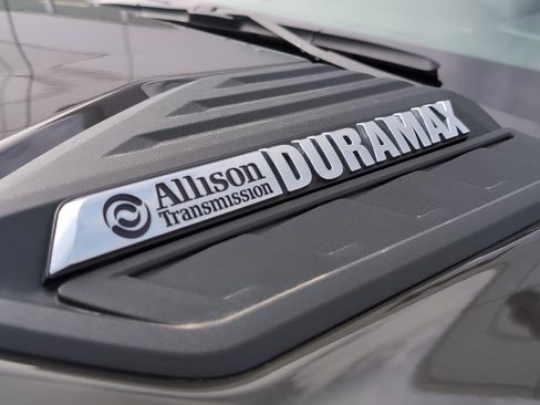 Used 2022 Chevrolet Silverado 2500 LTZ w/ Z71 Off-Road Package image 37