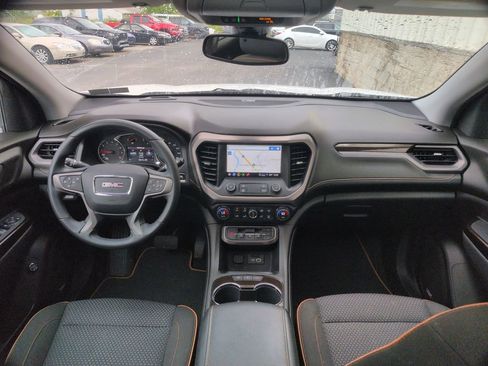 Used 2023 GMC Acadia AT4 w/ Trailering Package AWD/4WD image 9