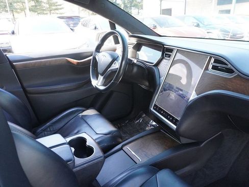 Used 2017 Tesla Model X P100D image 34