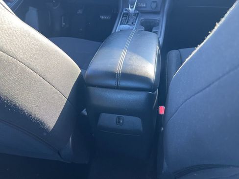 Certified 2022 Nissan Sentra SV image 19