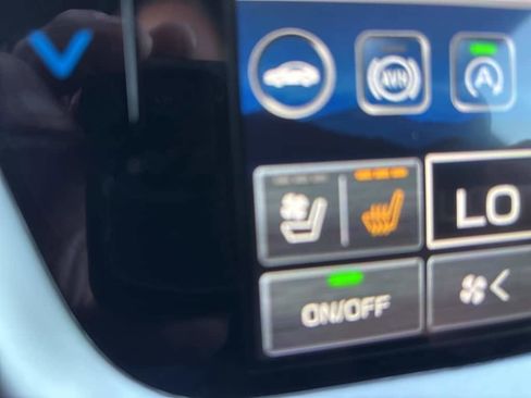 New 2025 Subaru Outback Touring XT image 27