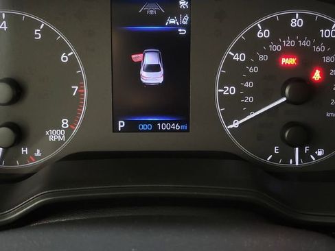 Used 2025 Toyota Corolla LE FWD image 2