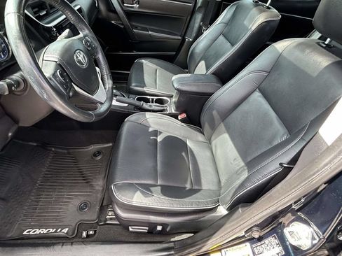 Used 2018 Toyota Corolla XLE FWD image 16