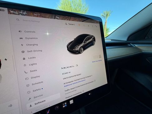 Used 2022 Tesla Model 3 Standard Range RWD image 12