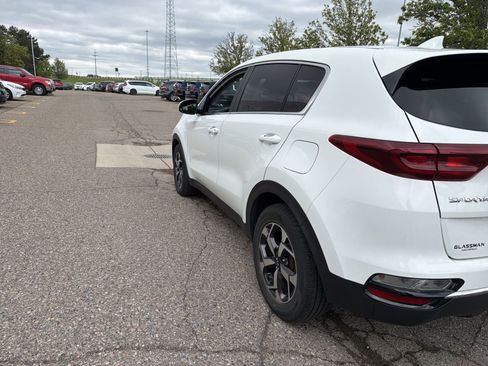 Used 2020 Kia Sportage LX FWD image 6