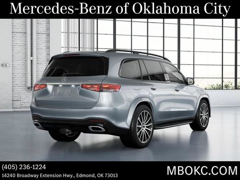 Used 2026 Mercedes-Benz GLS 450 4MATIC image 23