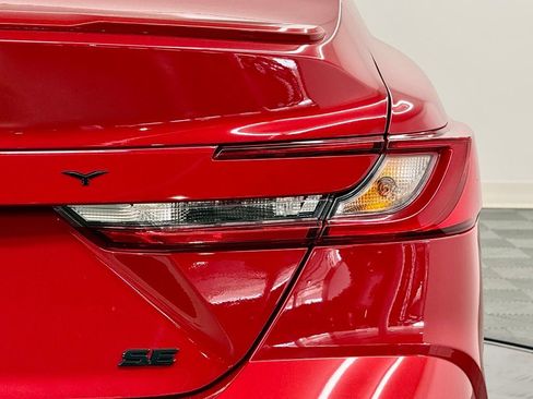 Used 2026 Toyota Camry SE w/ Convenience Package FWD image 12