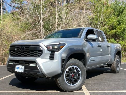 New 2026 Toyota Tacoma TRD Off-Road w/ TRD Off Road Upgrade Package AWD/4WD image 1