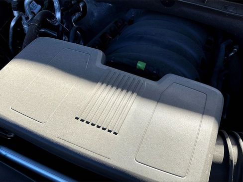 Used 2024 Chevrolet Silverado 1500 LT Trail Boss w/ Convenience Package II image 34