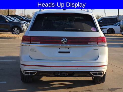Used 2025 Volkswagen Atlas SEL Premium R-Line image 6