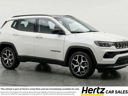 Used 2025 Jeep Compass Limited image 1