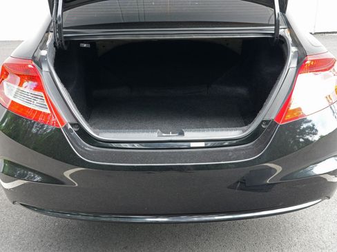 Used 2013 Honda Civic LX image 9