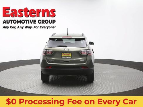 Used 2021 Jeep Compass Latitude AWD/4WD image 38