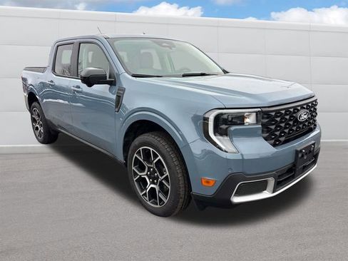 Certified 2025 Ford Maverick Lariat w/ 4K Tow Package image 5