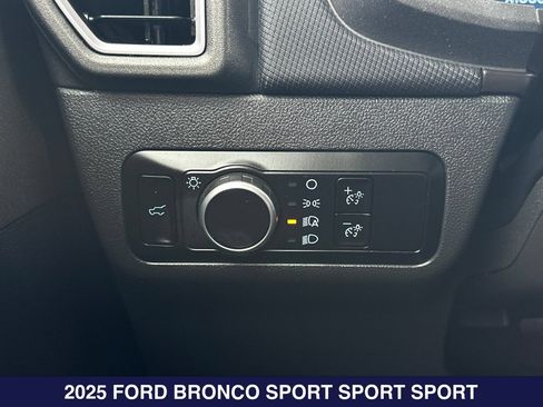 Used 2025 Ford Bronco Sport Big Bend AWD/4WD image 30