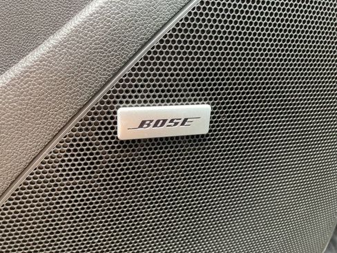 Used 2022 Chevrolet Bolt LT w/ Infotainment Package image 16