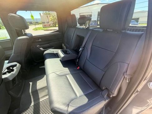 Used 2022 Toyota Tundra Platinum RWD image 17