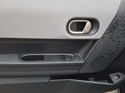 Certified 2025 MINI Cooper S image 10