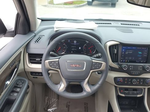 Certified 2023 GMC Terrain Denali w/ Denali Premium Package AWD/4WD image 18