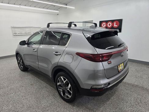 Used 2020 Kia Sportage EX AWD/4WD image 4