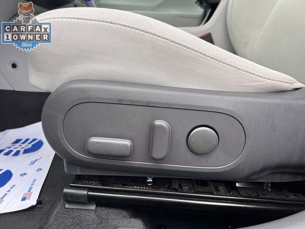 Used 2024 Hyundai Kona SEL FWD image 9