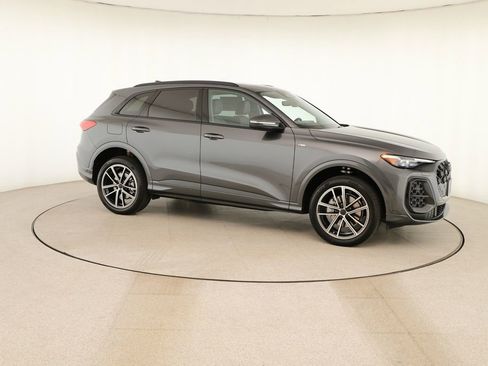 New 2026 Audi Q5 Premium Plus image 9