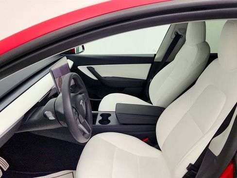 Used 2022 Tesla Model Y Performance image 25