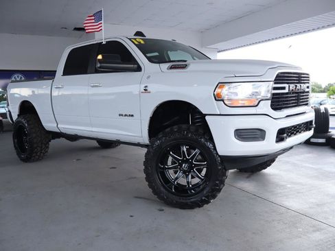 Used 2019 RAM 2500 Big Horn AWD/4WD image 3