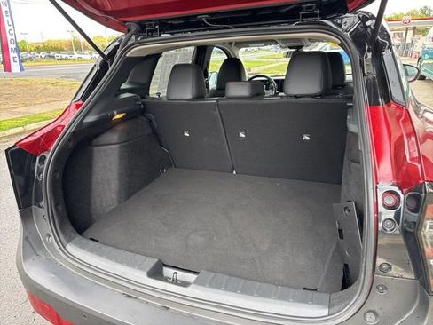 Used 2025 Nissan Kicks SR AWD/4WD image 22