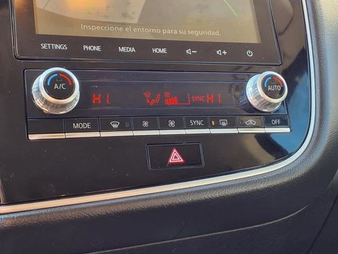 Used 2020 Mitsubishi Outlander SEL image 15