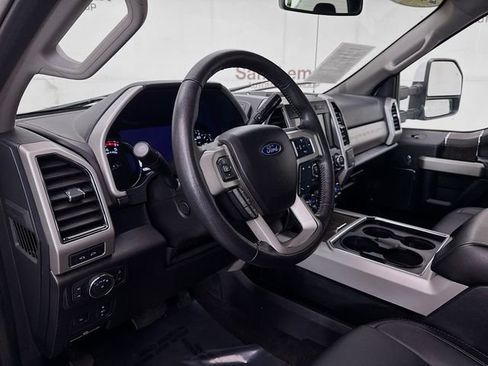 Used 2020 Ford F250 Lariat w/ Lariat Ultimate Package image 9