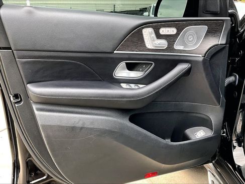 Used 2020 Mercedes-Benz GLS 580 4MATIC image 21