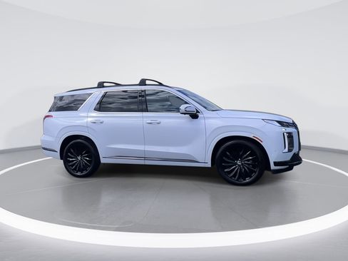 Certified 2025 Hyundai Palisade Calligraphy image 8