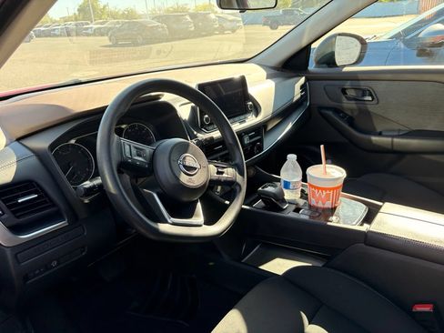 Certified 2023 Nissan Rogue S FWD image 8