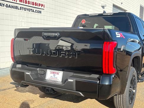 New 2026 Toyota Tundra SR5 image 29