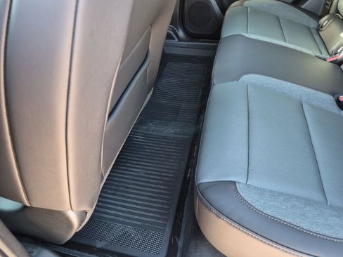 New 2027 GMC Terrain AT4 w/ Convenience Package III AWD/4WD image 38