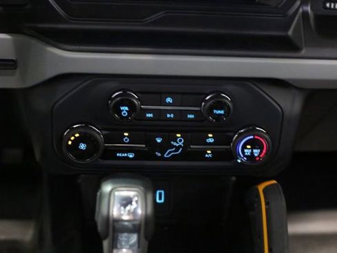 Used 2023 Ford Bronco Badlands w/ Sasquatch Package image 15